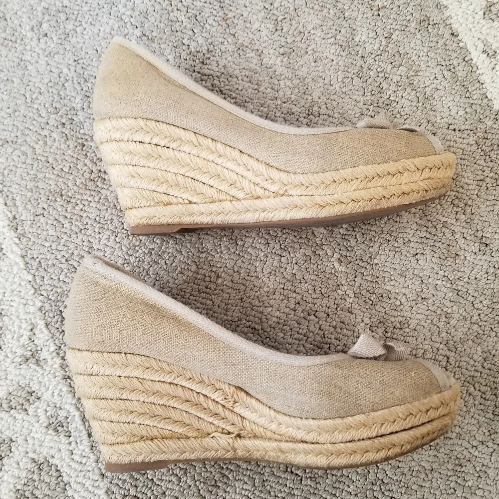 Tory Burch Beige Canvas Peep-Toe Espadrille Wedges with Bow